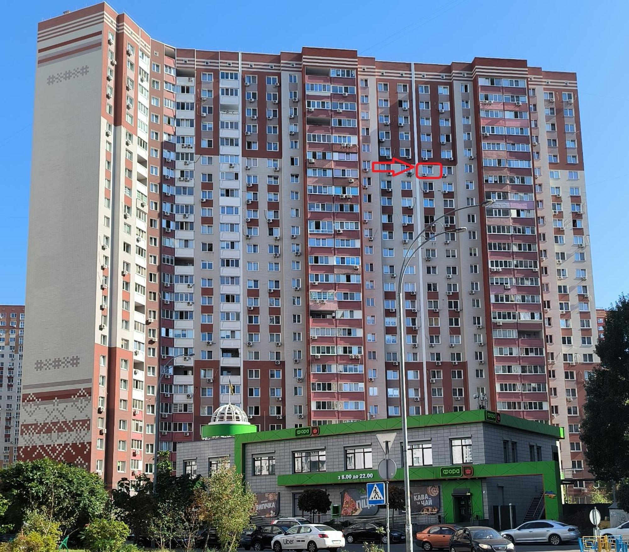 Apartment Near Metro Pozniaky เคียฟ ภายนอก รูปภาพ