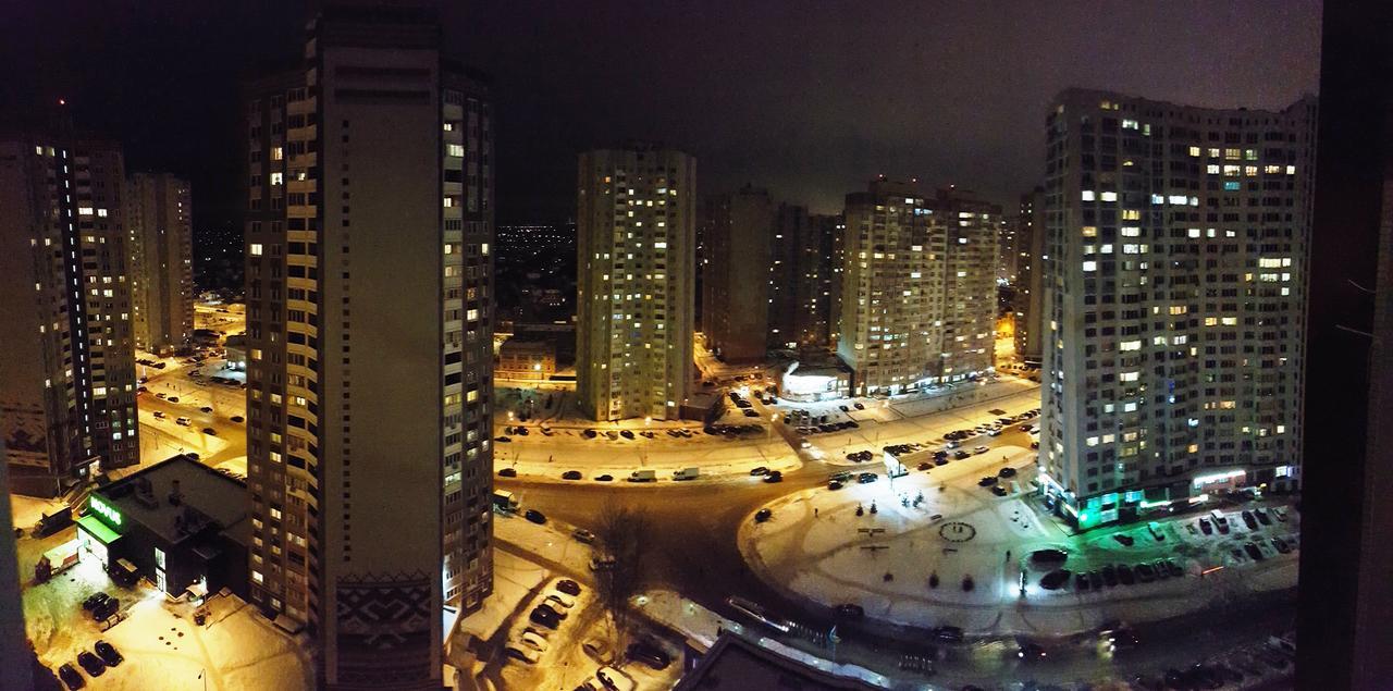 Apartment Near Metro Pozniaky เคียฟ ภายนอก รูปภาพ